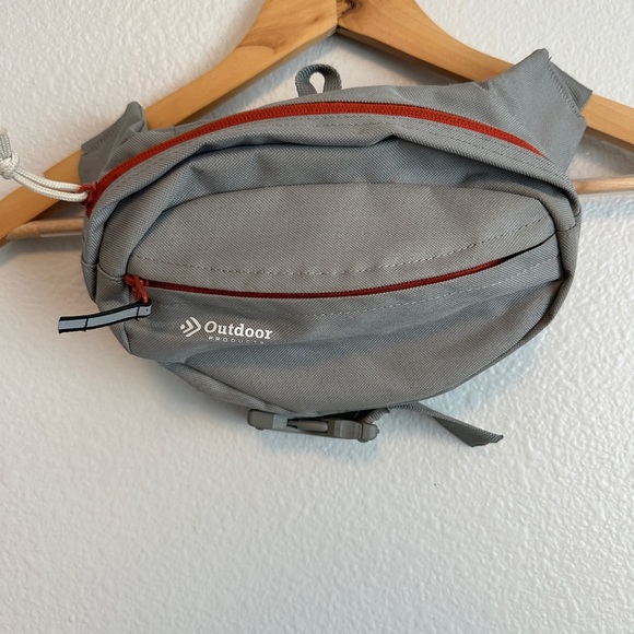 Outdoor Products Other - Gray Outdoor Product Waist Bag/Fanny pack